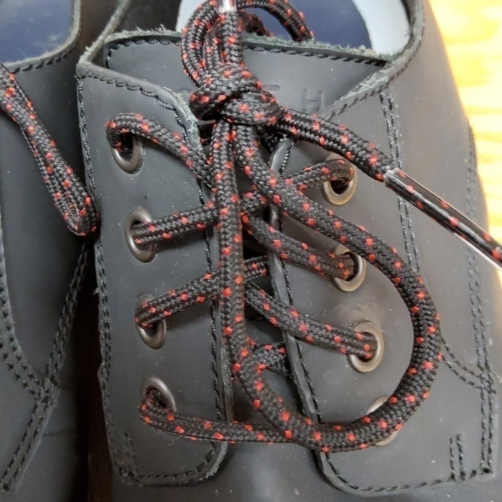 Cole Haan original black lace up men's size 10 EUC